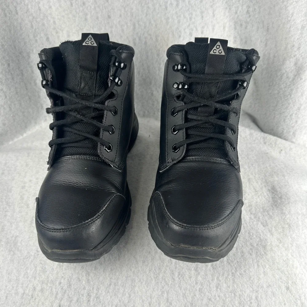 Nike ACG Manoa Boots Kids Size 7Y Black Leather Hiking Lifestyle 535921-003